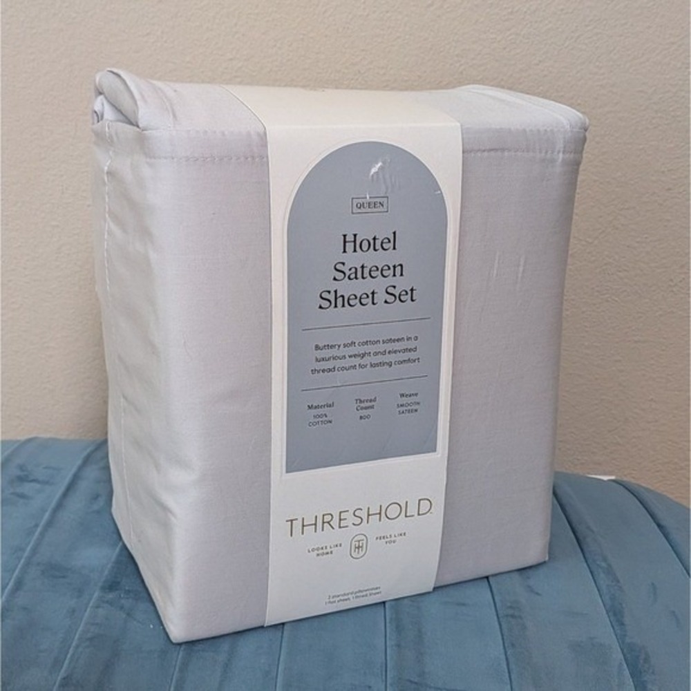 New Threshold Hotel Collection Sheet Set 4pc 800 Count Baratta Light Gray Queen
